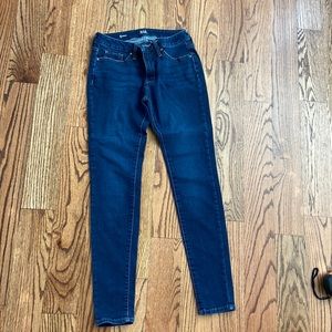 a.n.a Skinny Jeans Dark Wash